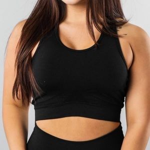Alphalete Aero Bra Black